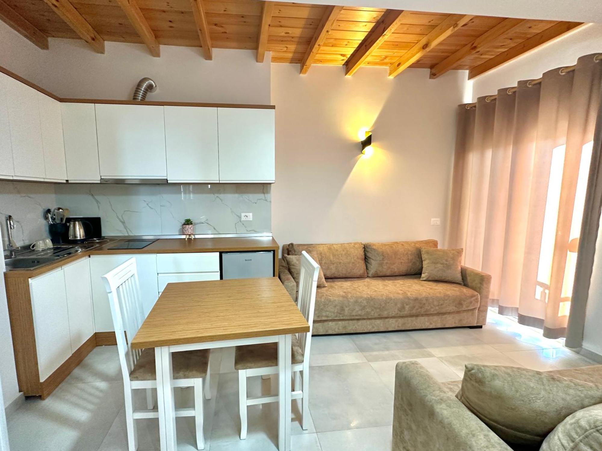 Maison Apartments Vlorë Exterior foto