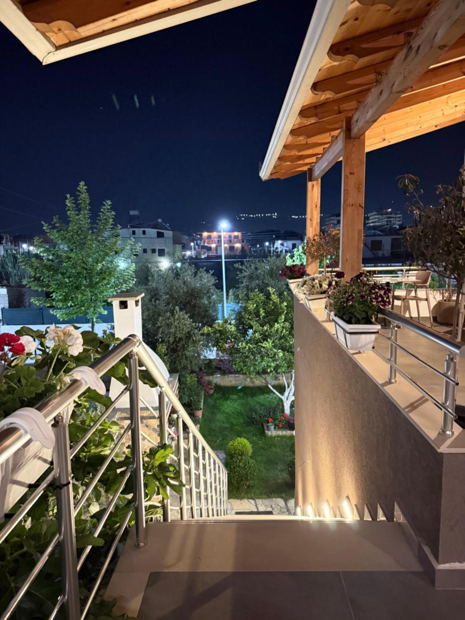 Maison Apartments Vlorë Exterior foto